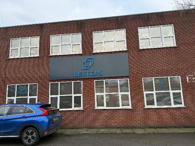 Lesters Packaging keeping cool in the offices Offices overheating in the summer and glare hurting eys, solved.